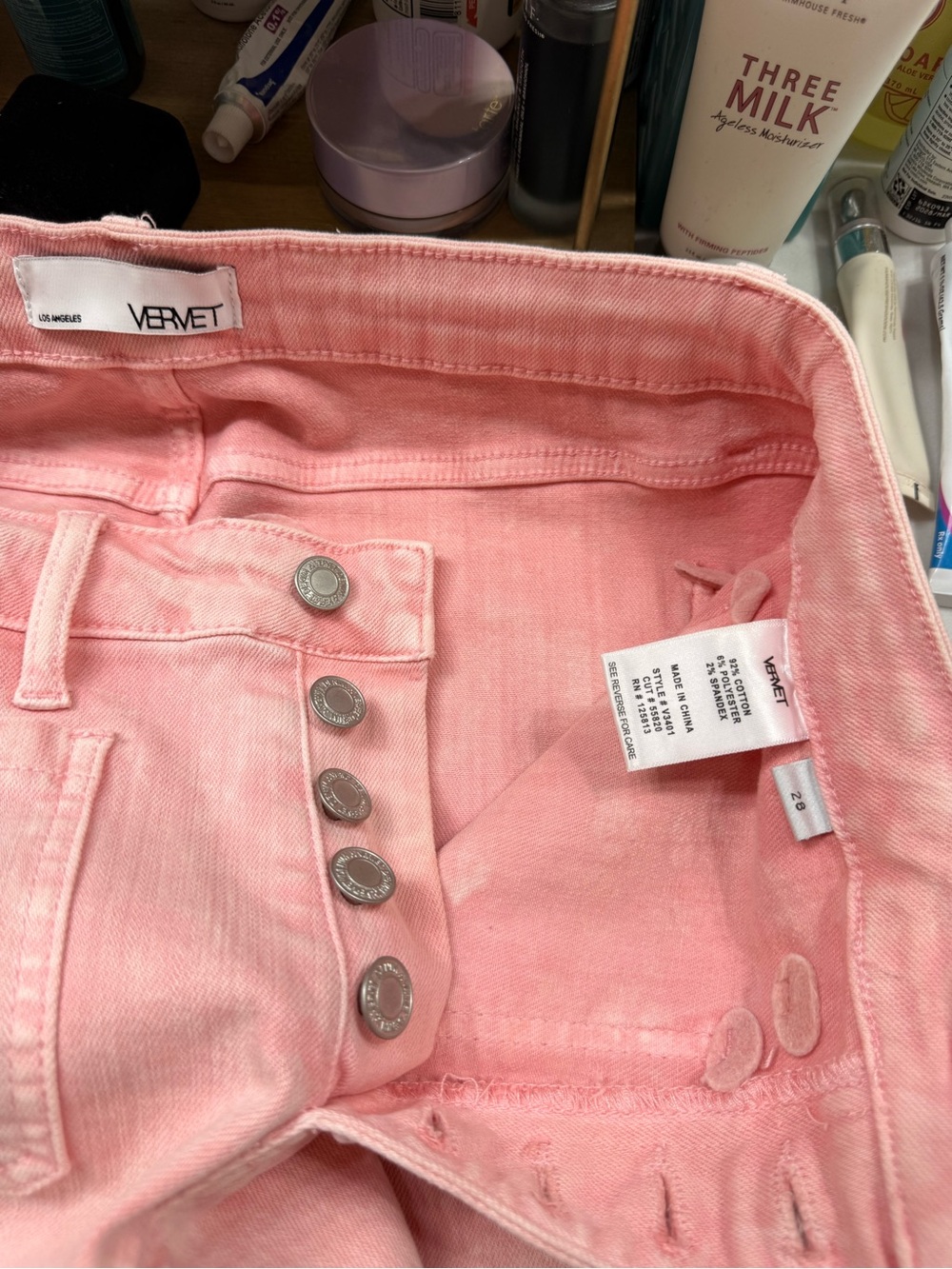 High-Rise Pink Cropped Button-Fly Jeans - Picture 5 of 6